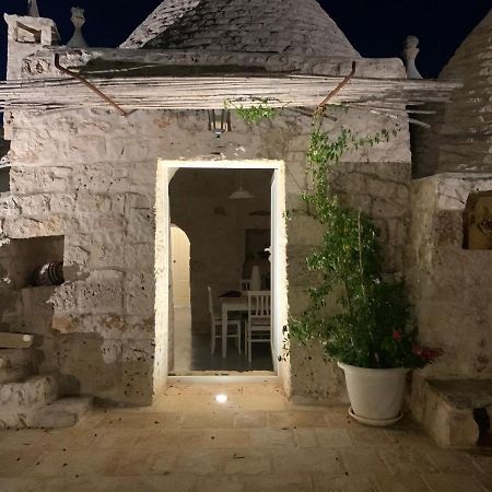 Trulli Da Lalli 奥斯图尼 外观 照片