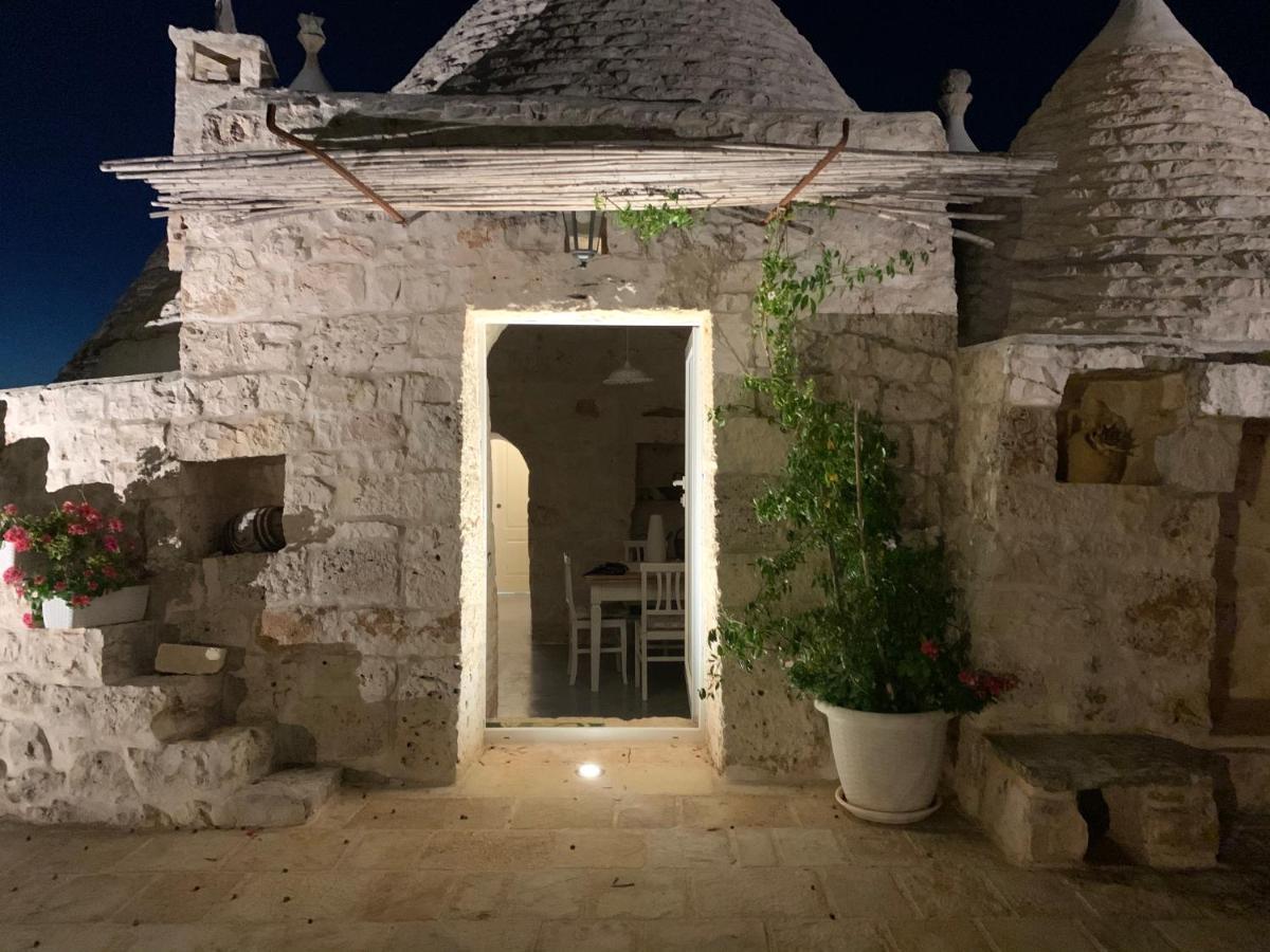 Trulli Da Lalli 奥斯图尼 外观 照片