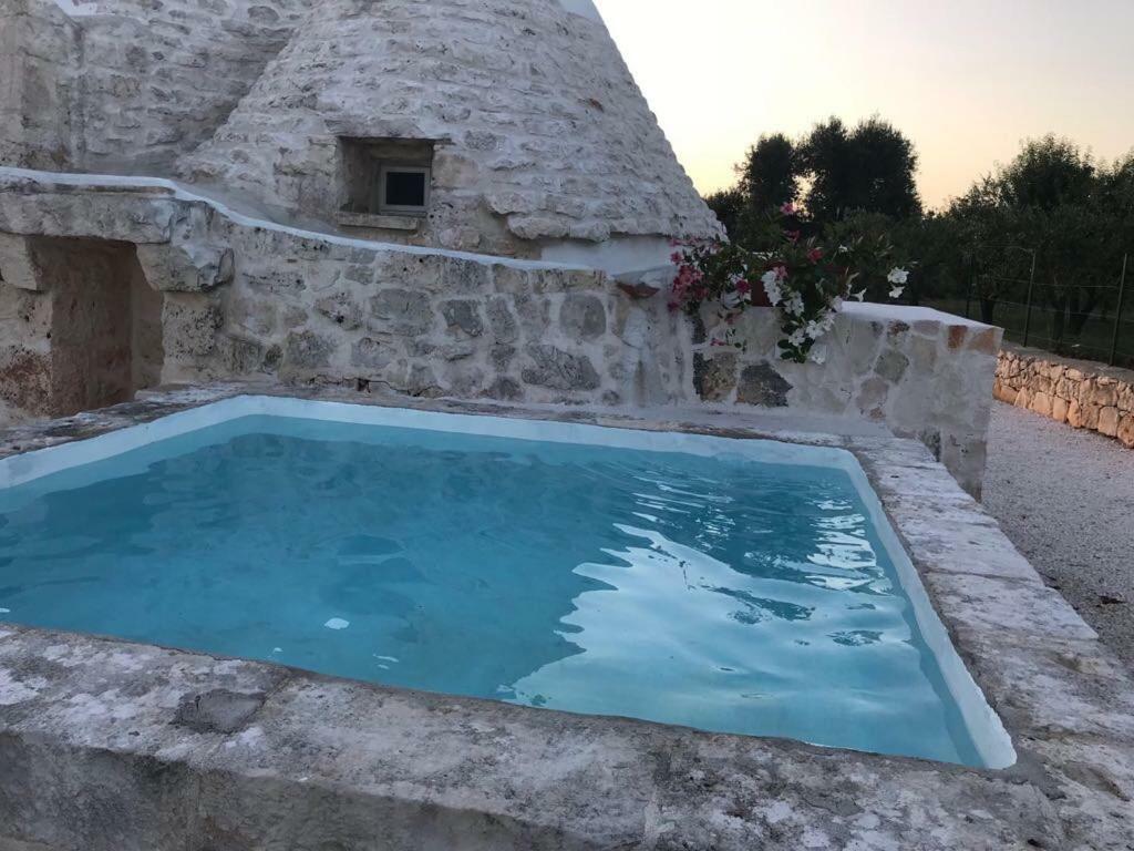 Trulli Da Lalli 奥斯图尼 外观 照片