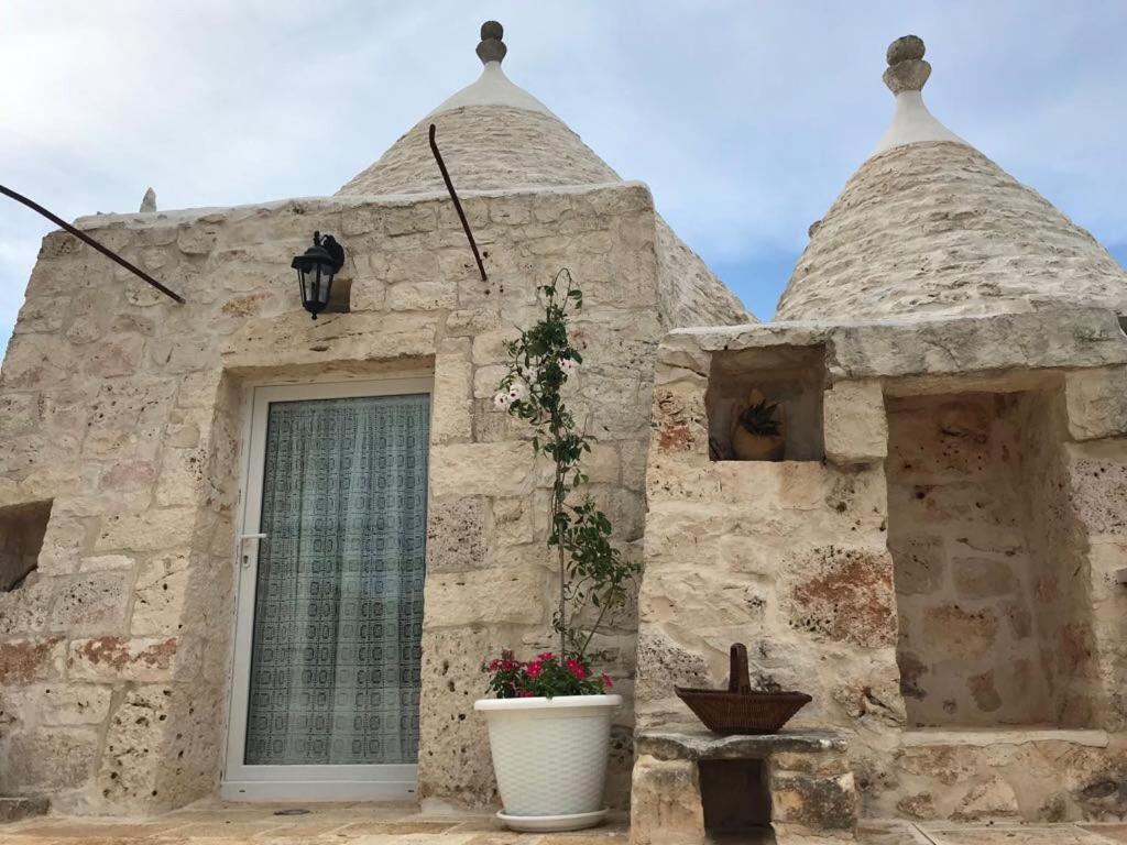 Trulli Da Lalli 奥斯图尼 外观 照片